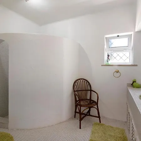 Casa Alcantarilha * Pera